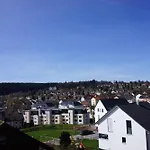Sonnenhalde- Moderne Wohnung- 3 Schlafzimmer- Neubau-ruhige Lage *
