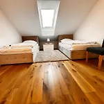 Διαμέρισμα Sonnenhalde- Moderne Wohnung- 3 Schlafzimmer- Neubau-ruhige Lage *
